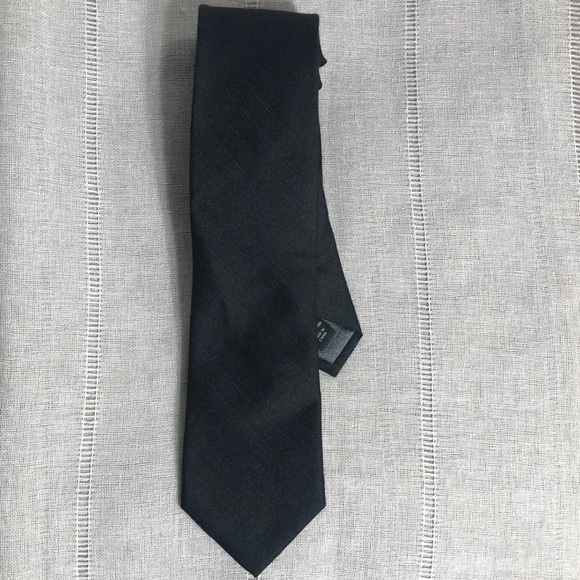 Kenneth Cole Other - Kenneth Cole NWT black silk/cotton blend 57” long